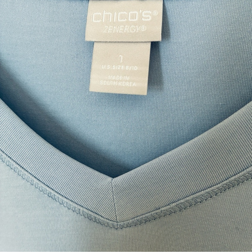 Chico's Zenergy 1 Medium Periwinkle Blue Buttery Soft 3/4 Sleeve V Neck Top - Picture 5 of 8